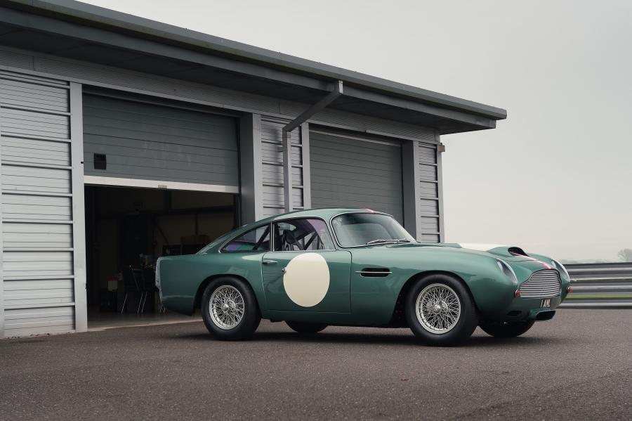  Aston Martin DB4 GT Continuation 2017 года  (WW) (фото 7 из 83)